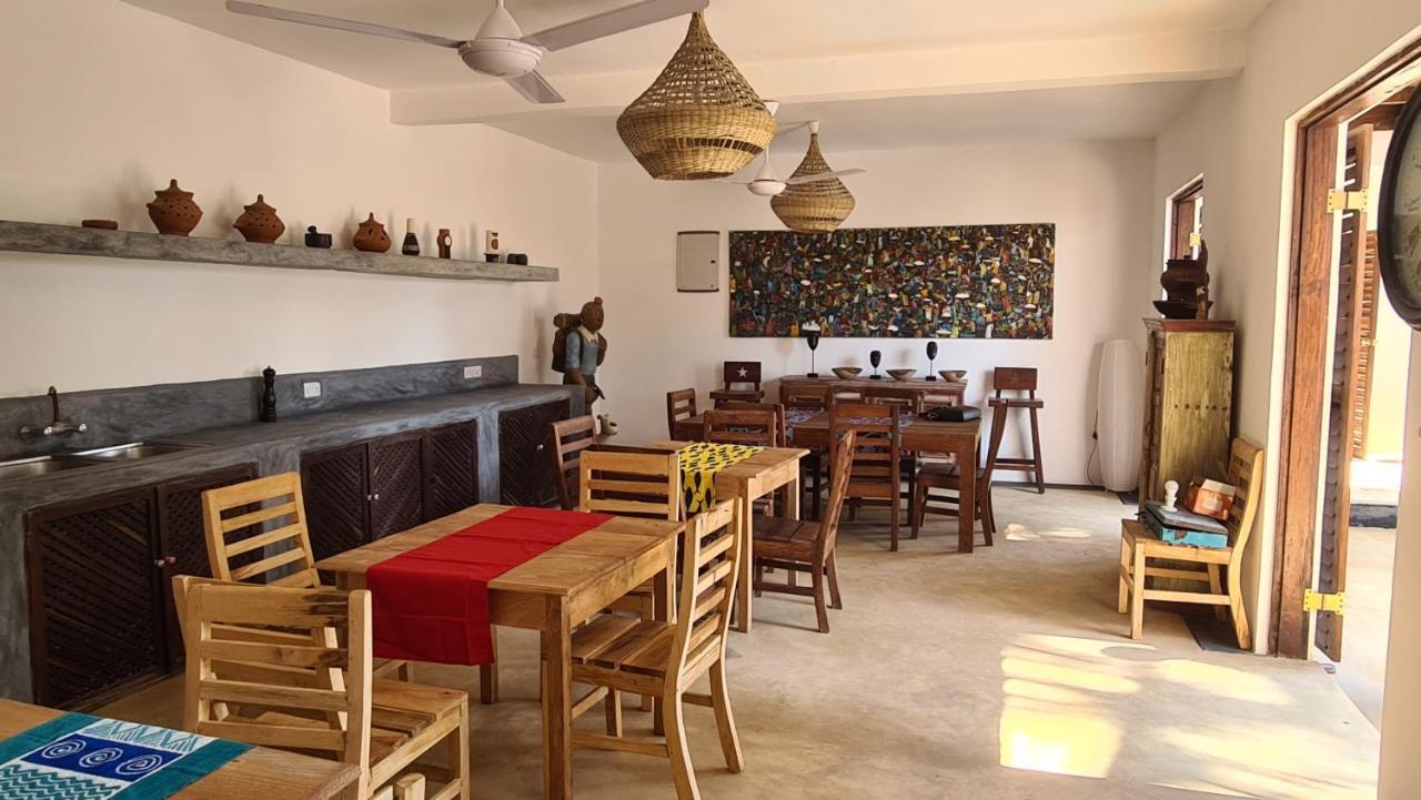 Kholle Villa Джамбиани Экстерьер фото