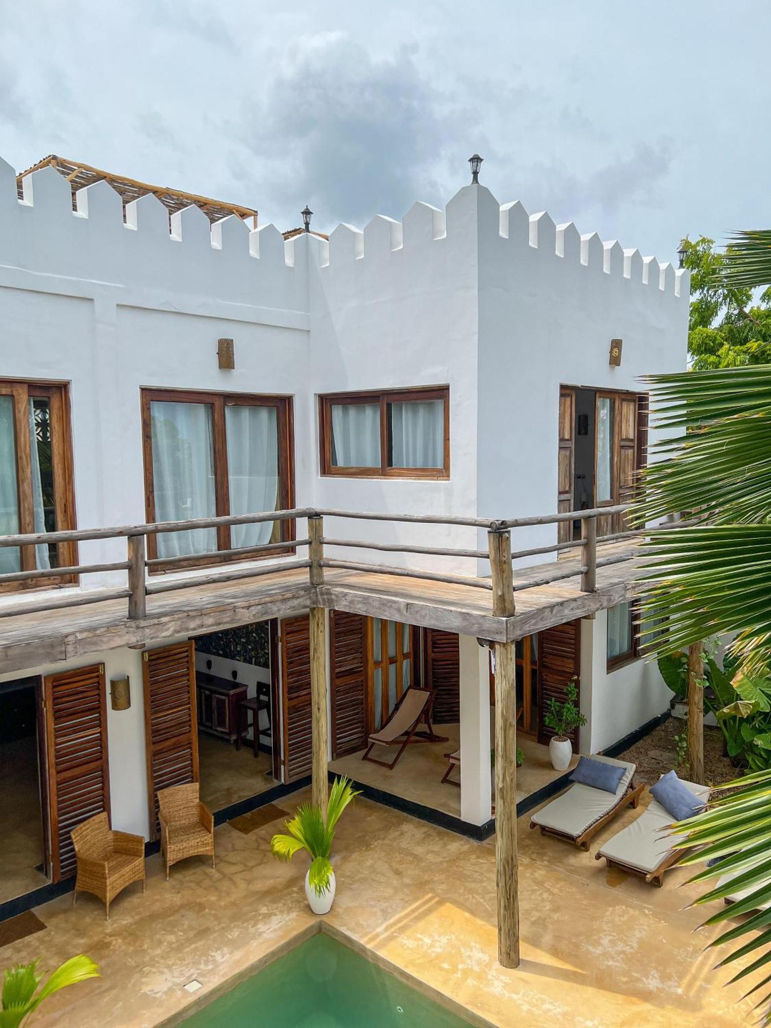 Kholle Villa Джамбиани Экстерьер фото